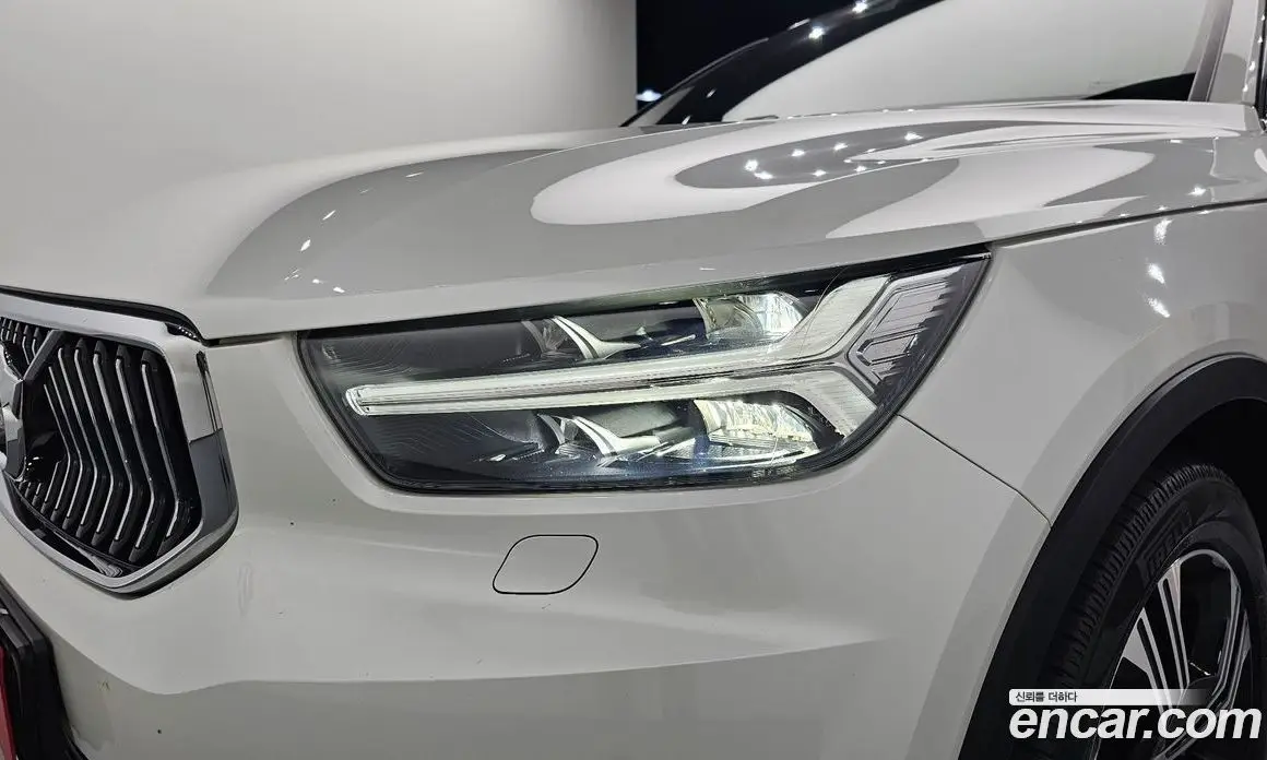 Volvo XC40 2021 2.0 автомат (гидро), фото 7 Volvo XC40 2021 2.0 автомат (гидро), фото 7