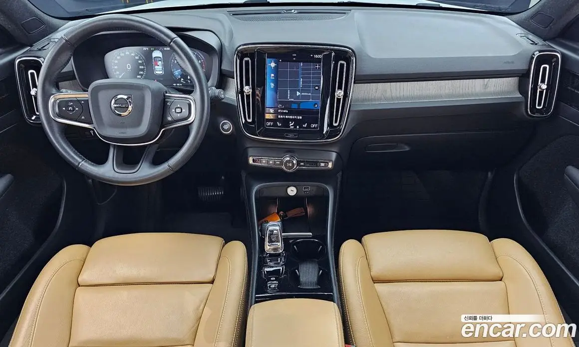 Volvo XC40 2021 2.0 автомат (гидро), фото 9 Volvo XC40 2021 2.0 автомат (гидро), фото 9