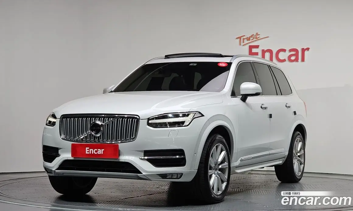Volvo XC90 2017 2.0 автомат (гидро), фото 1 Volvo XC90 2017 2.0 автомат (гидро), фото 1