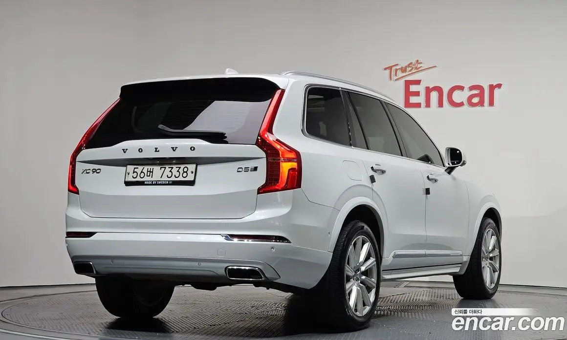 Volvo XC90 2017 2.0 автомат (гидро), фото 2 Volvo XC90 2017 2.0 автомат (гидро), фото 2