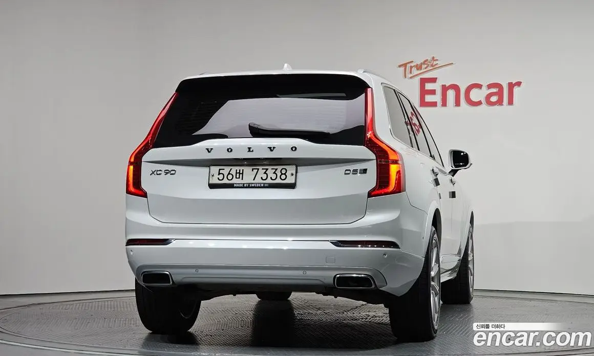 Volvo XC90 2017 2.0 автомат (гидро), фото 4 Volvo XC90 2017 2.0 автомат (гидро), фото 4