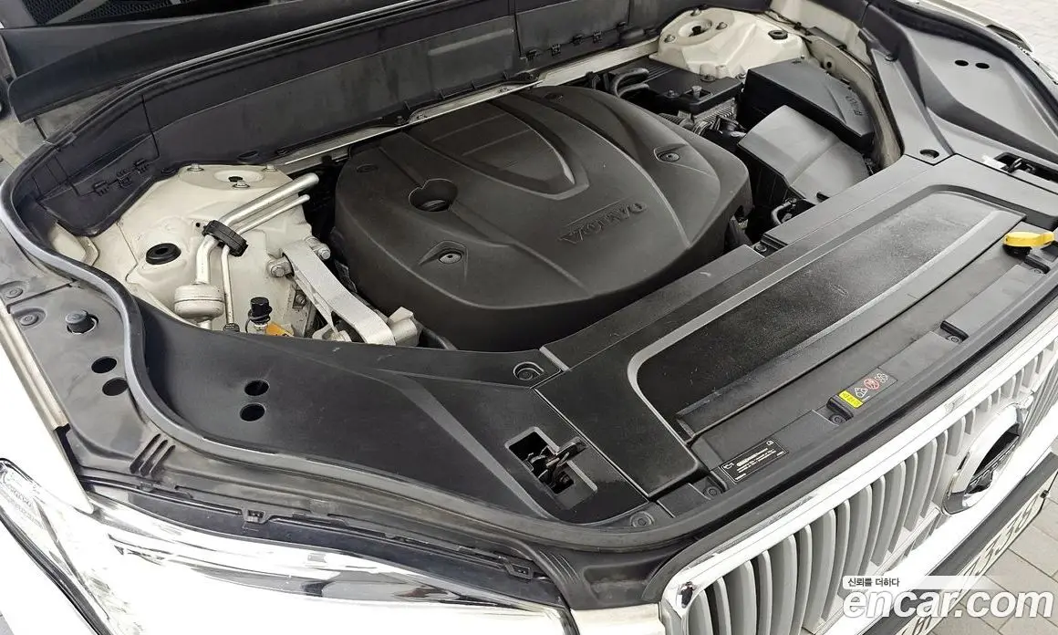 Volvo XC90 2017 2.0 автомат (гидро), фото 6 Volvo XC90 2017 2.0 автомат (гидро), фото 6