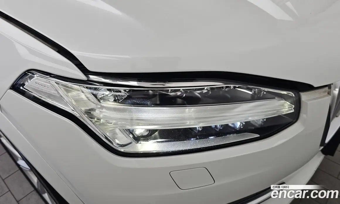 Volvo XC90 2017 2.0 автомат (гидро), фото 8 Volvo XC90 2017 2.0 автомат (гидро), фото 8