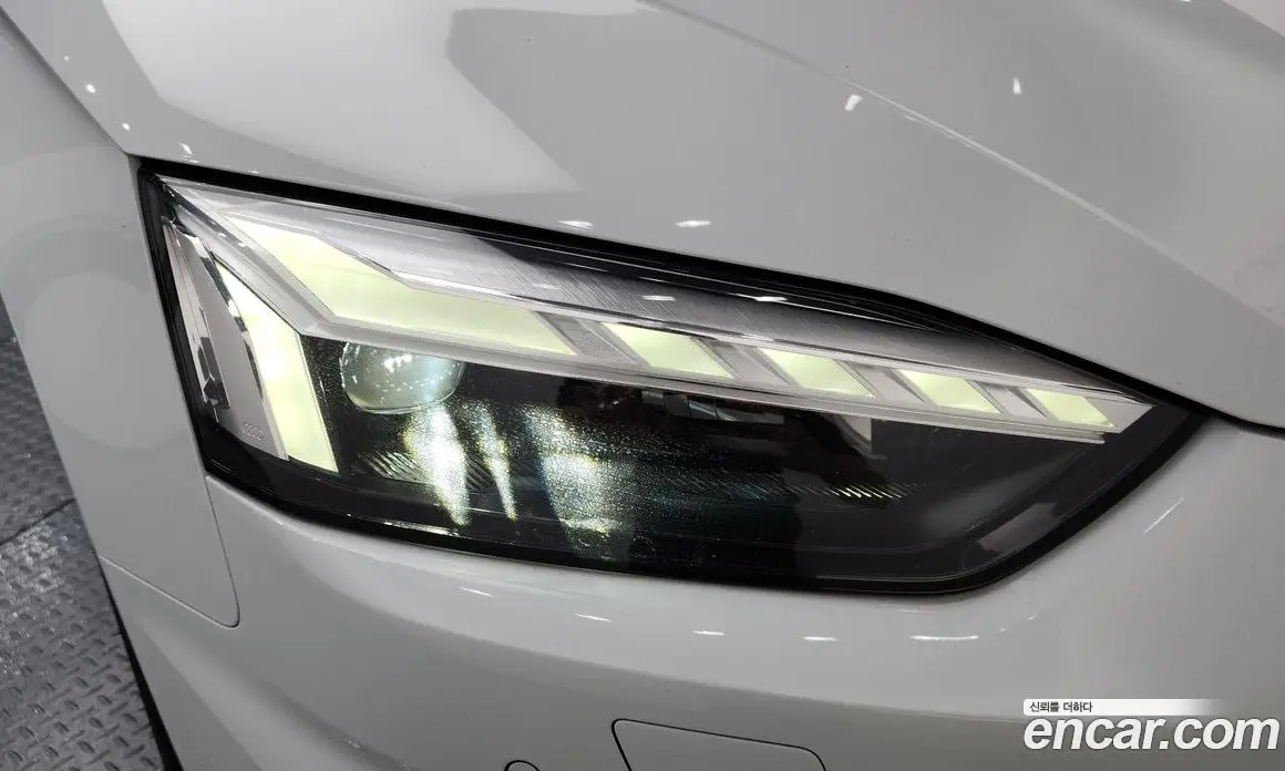 Audi A5 2023 2.0 автомат (гидро), фото 8
