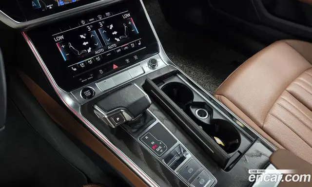 Audi A6 2021 2.0 автомат (гидро), миниатюра 12