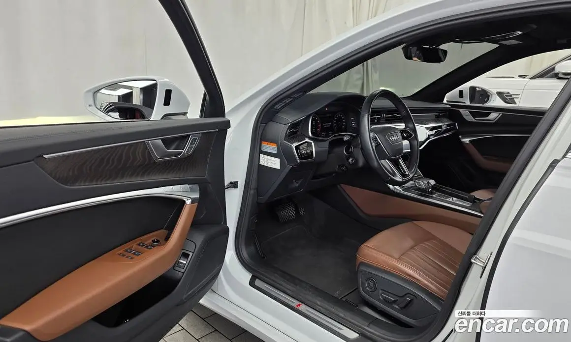 Audi A6 2021 2.0 автомат (гидро), фото 13