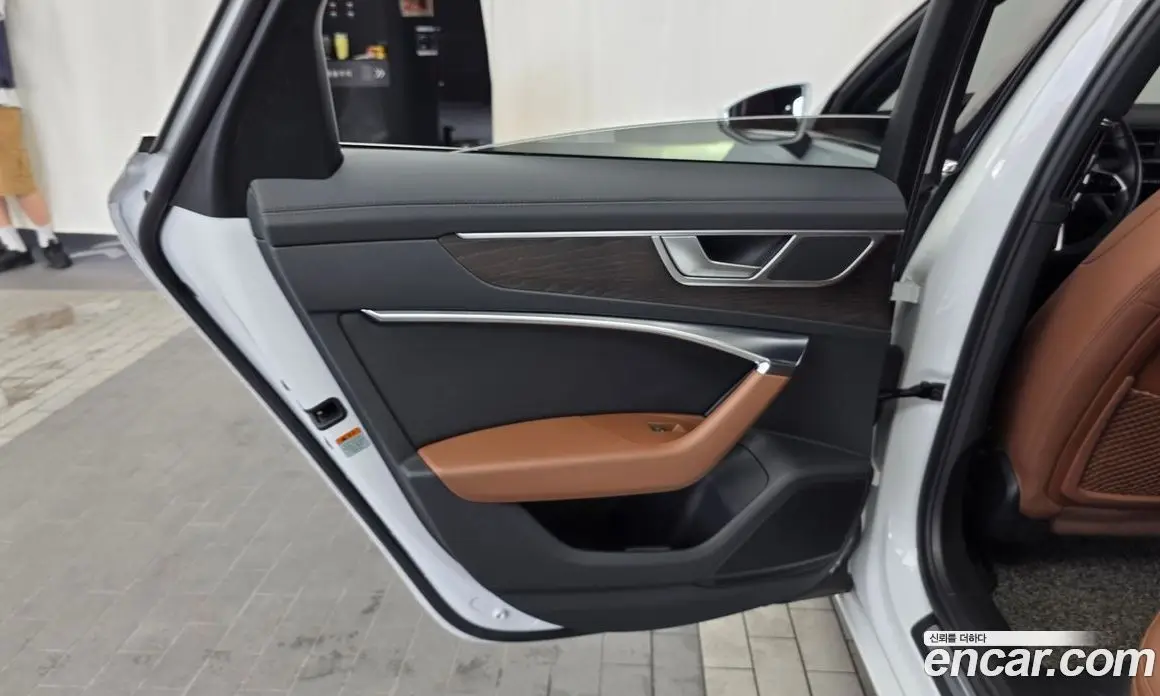 Audi A6 2021 2.0 автомат (гидро), фото 15