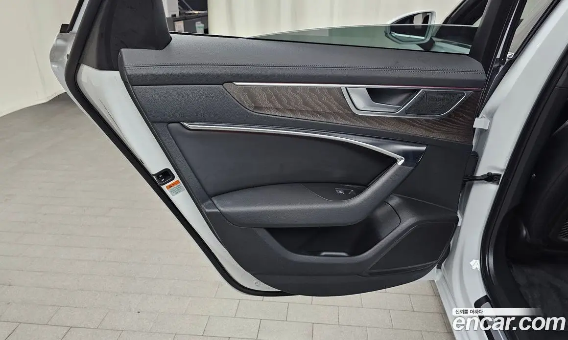 Audi A6 2023 2.0 автомат (гидро), фото 14 Audi A6 2023 2.0 автомат (гидро), фото 14