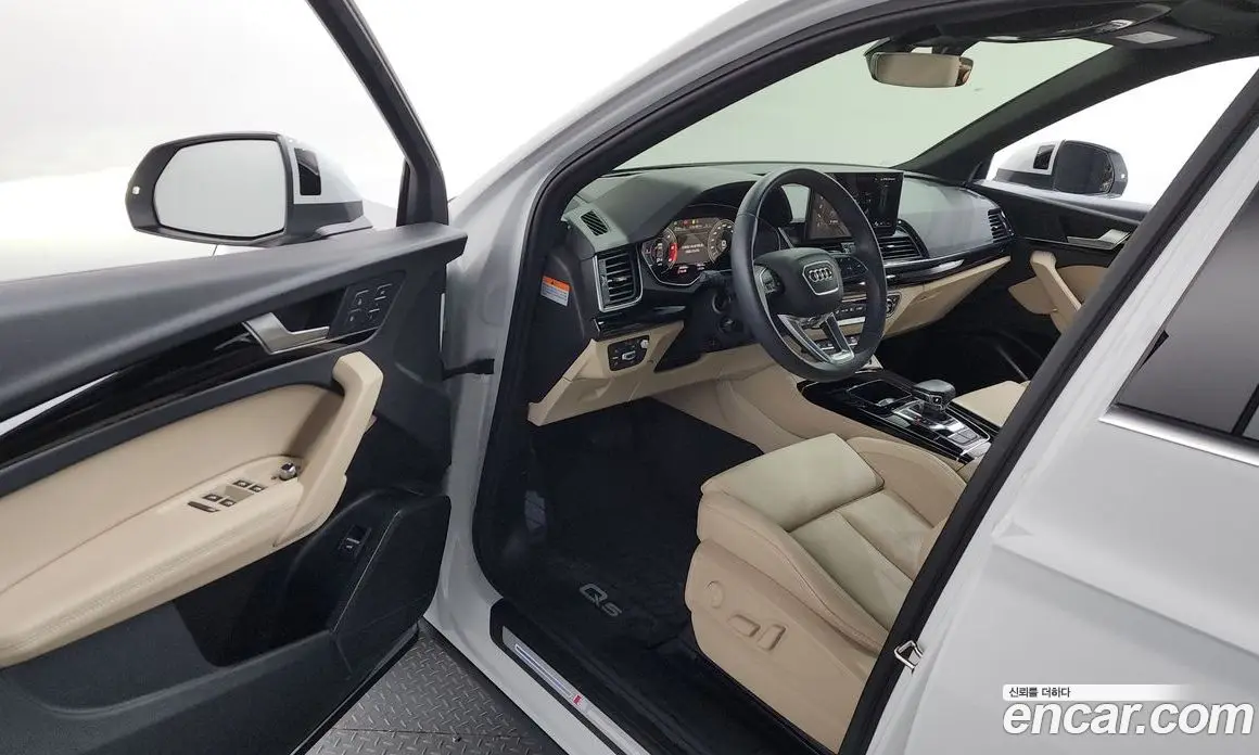 Audi Q5 2021 2.0 автомат (гидро), фото 13
