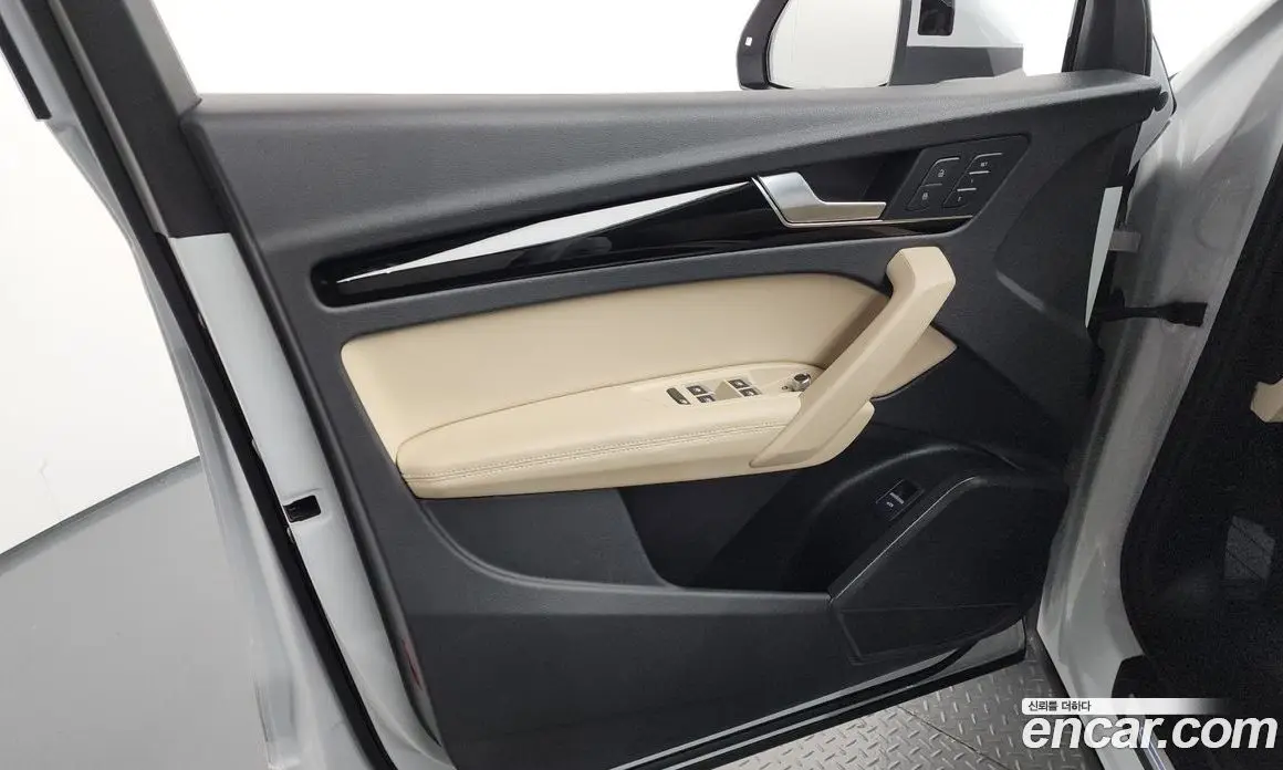 Audi Q5 2021 2.0 автомат (гидро), фото 14