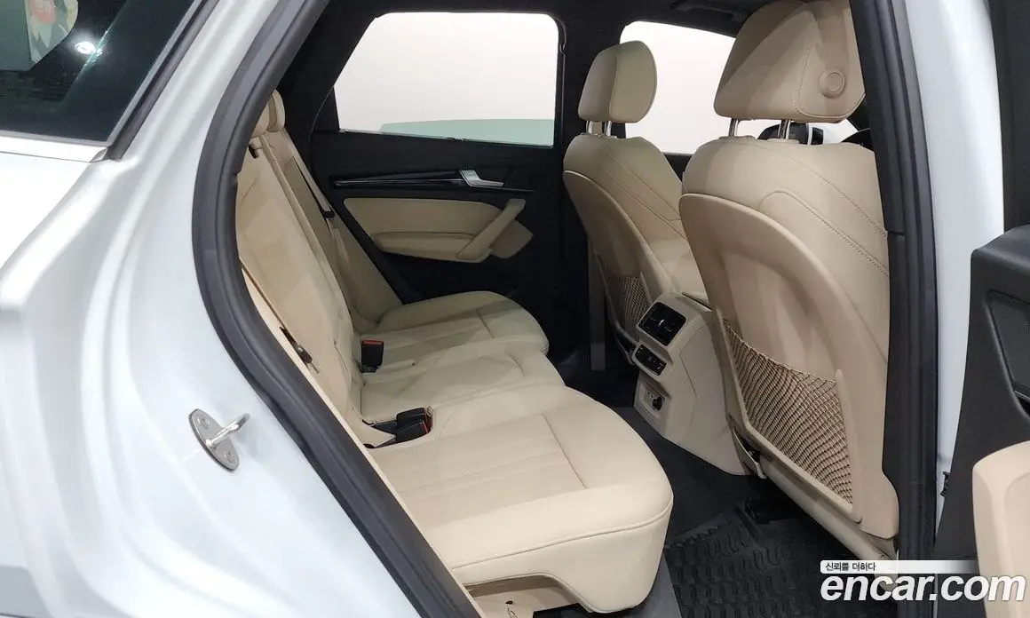 Audi Q5 2021 2.0 автомат (гидро), фото 17