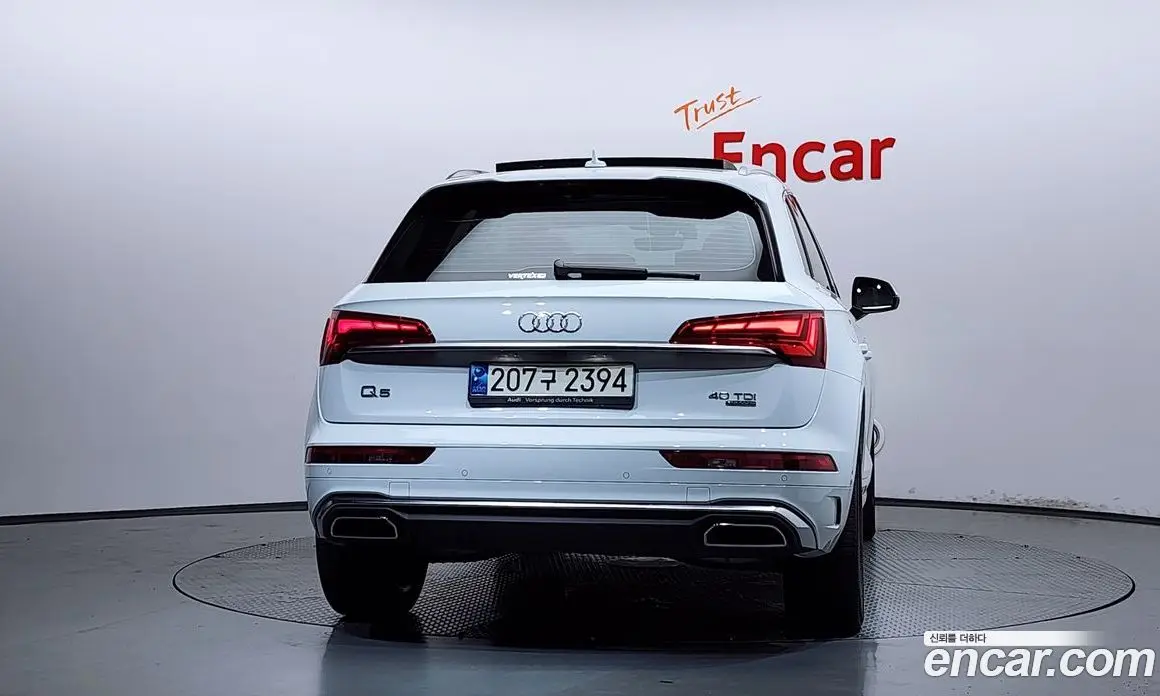 Audi Q5 2021 2.0 автомат (гидро), фото 4