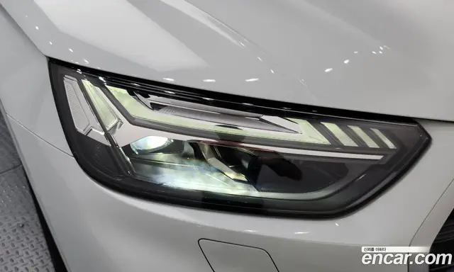 Audi Q5 2021 2.0 автомат (гидро), миниатюра 8