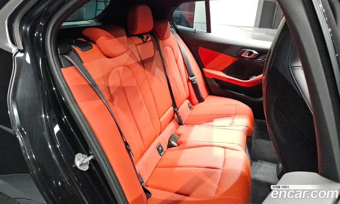 BMW 1 серия 2023 2.0 автомат (гидро), фото 16 BMW 1 серия 2023 2.0 автомат (гидро), фото 16