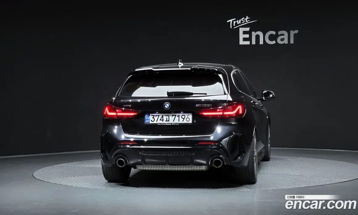 BMW 1 серия 2023 2.0 автомат (гидро), фото 3 BMW 1 серия 2023 2.0 автомат (гидро), фото 3