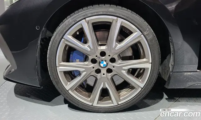 BMW 1 серия 2023 2.0 автомат (гидро), миниатюра 4 BMW 1 серия 2023 2.0 автомат (гидро), миниатюра 4