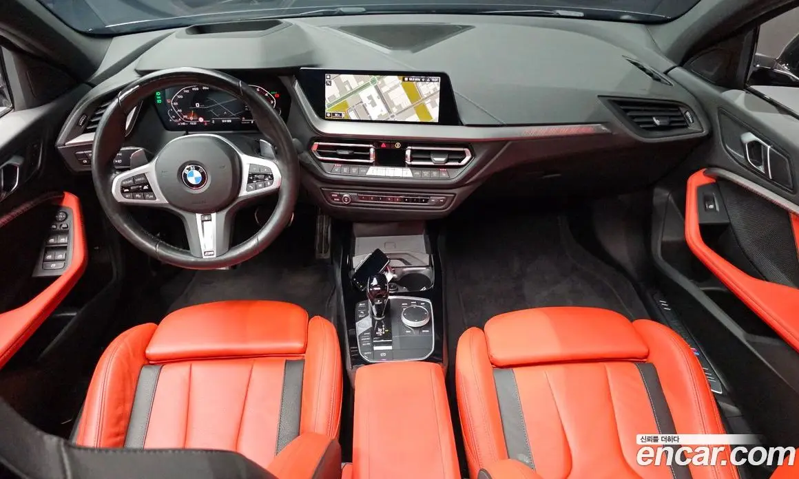 BMW 1 серия 2023 2.0 автомат (гидро), фото 9 BMW 1 серия 2023 2.0 автомат (гидро), фото 9