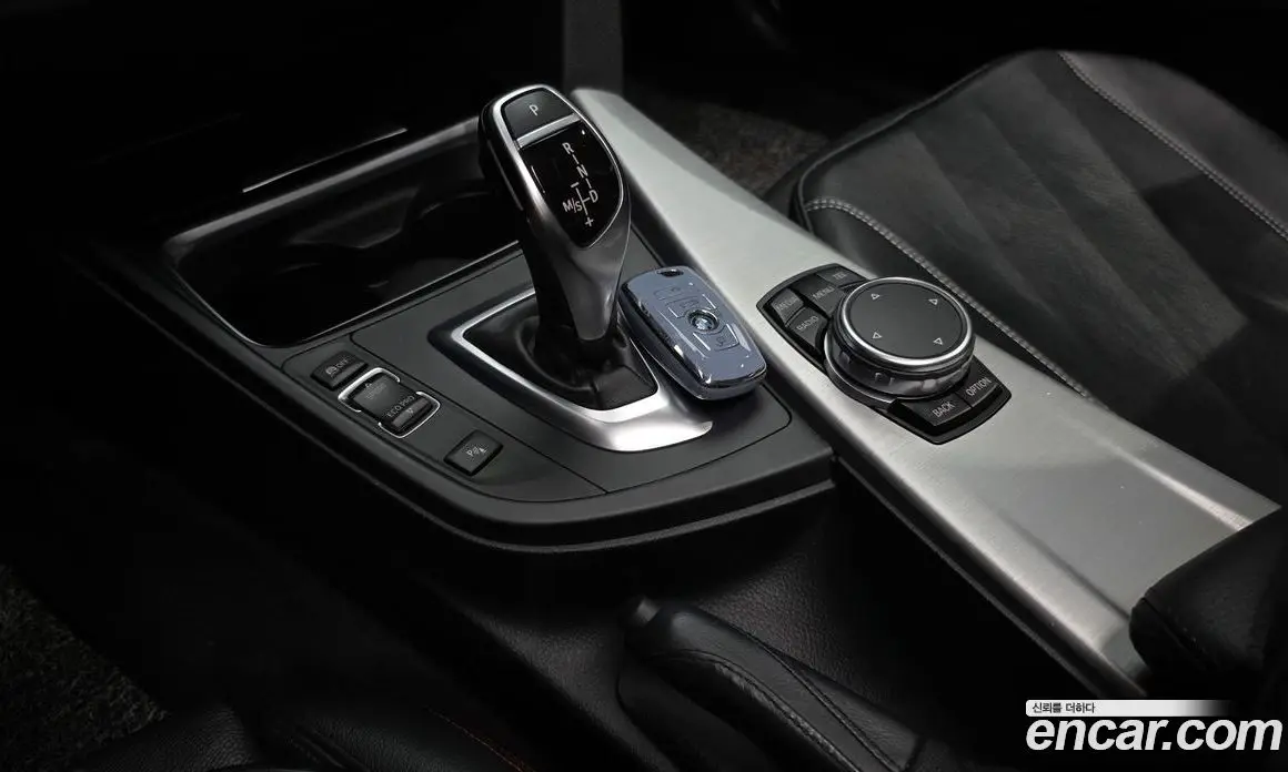 BMW 3 серия 2015 2.0 автомат (гидро), фото 11