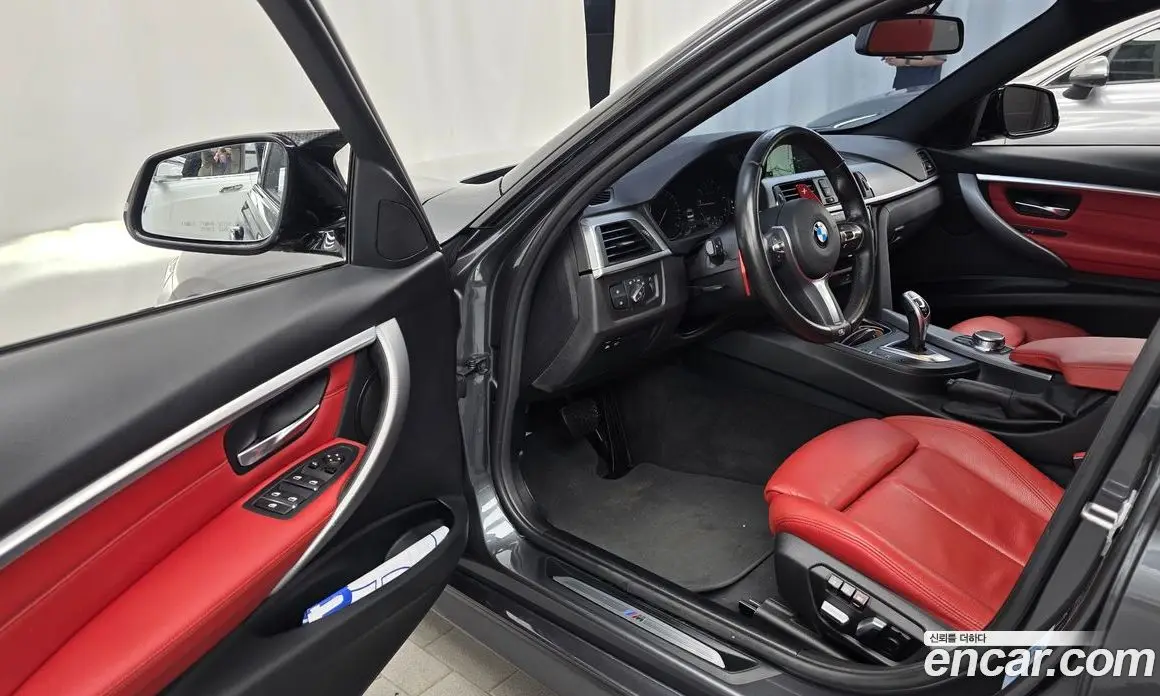 BMW 3 серия 2018 2.0 автомат (гидро), фото 13