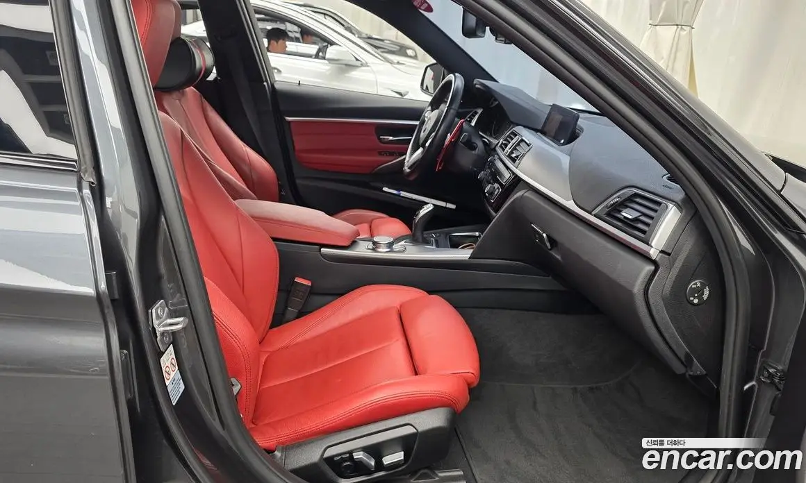 BMW 3 серия 2018 2.0 автомат (гидро), фото 16