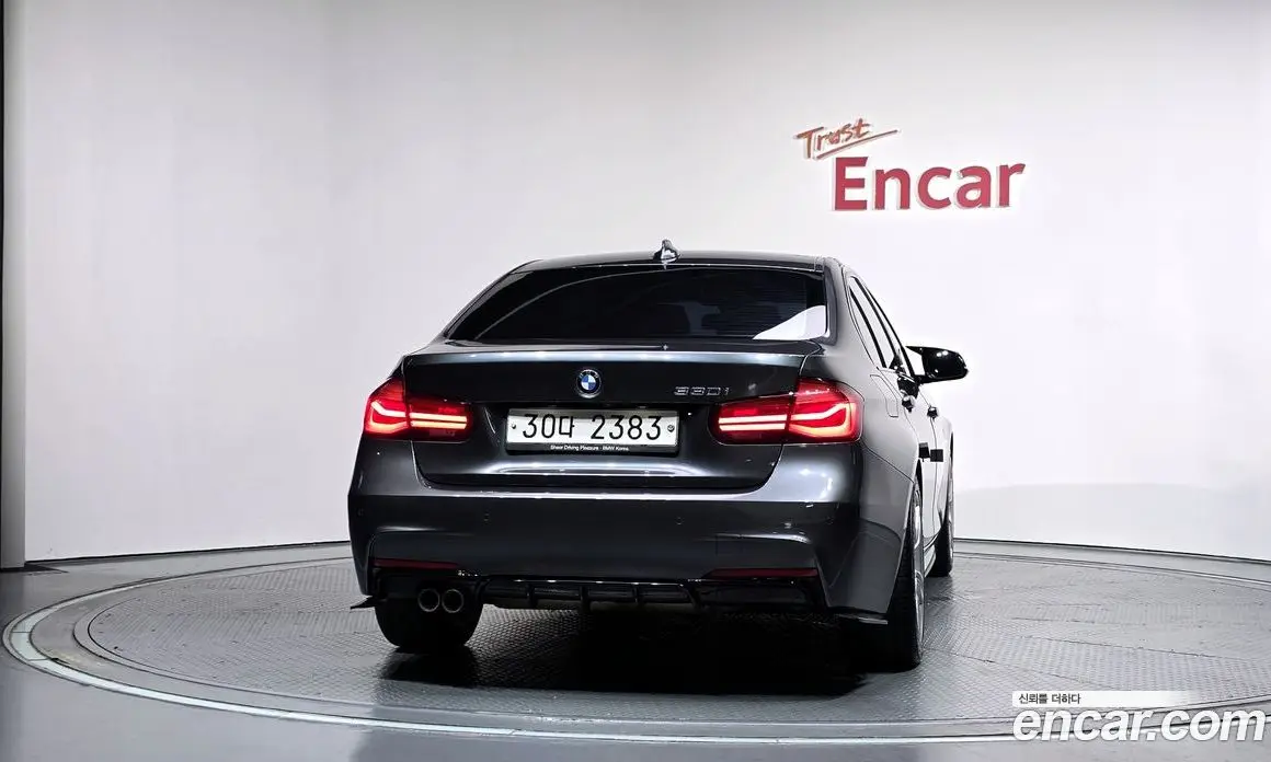 BMW 3 серия 2018 2.0 автомат (гидро), фото 4