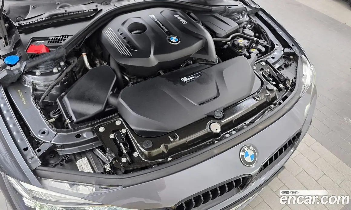 BMW 3 серия 2018 2.0 автомат (гидро), фото 6