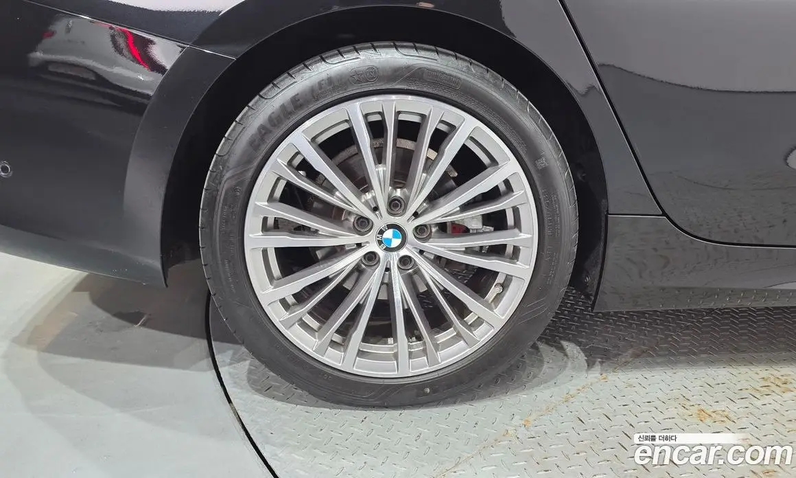 BMW 3 серия 2021 2.0 автомат (гидро), фото 4