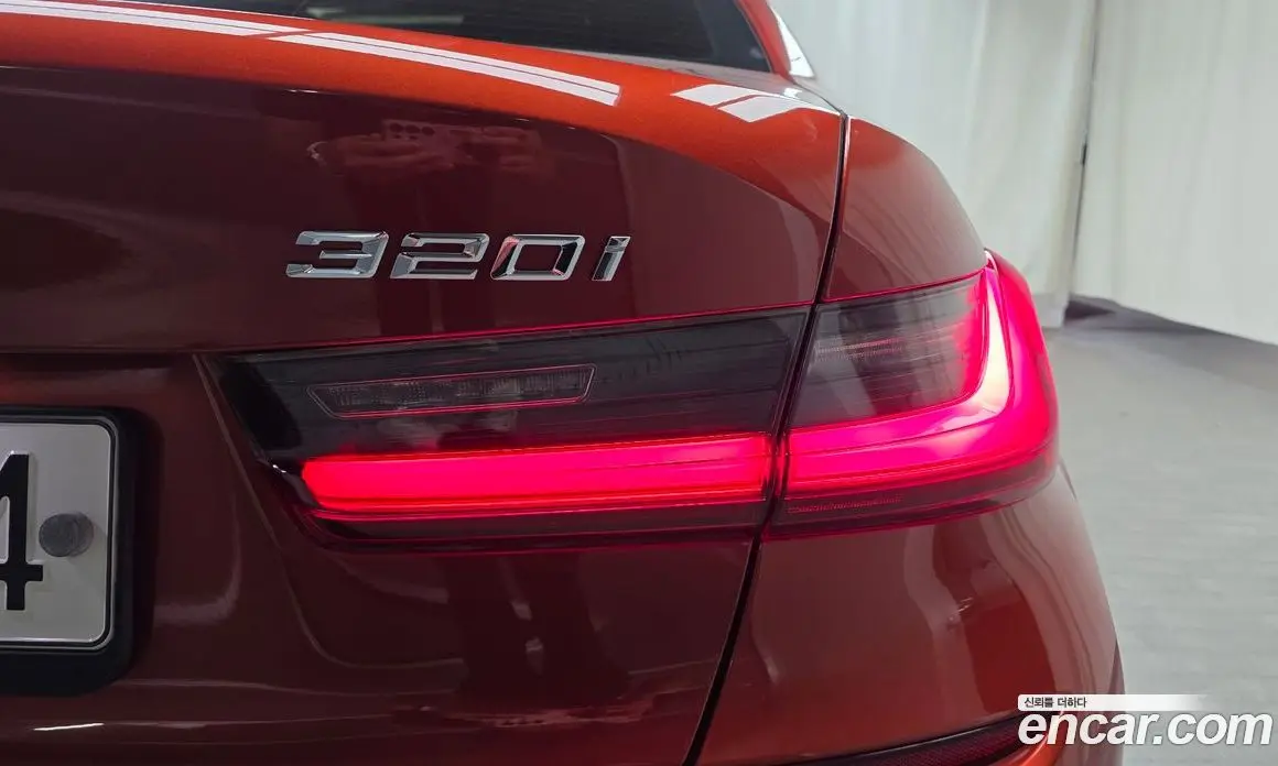 BMW 3 серия 2021 2.0 автомат (гидро), фото 8 BMW 3 серия 2021 2.0 автомат (гидро), фото 8