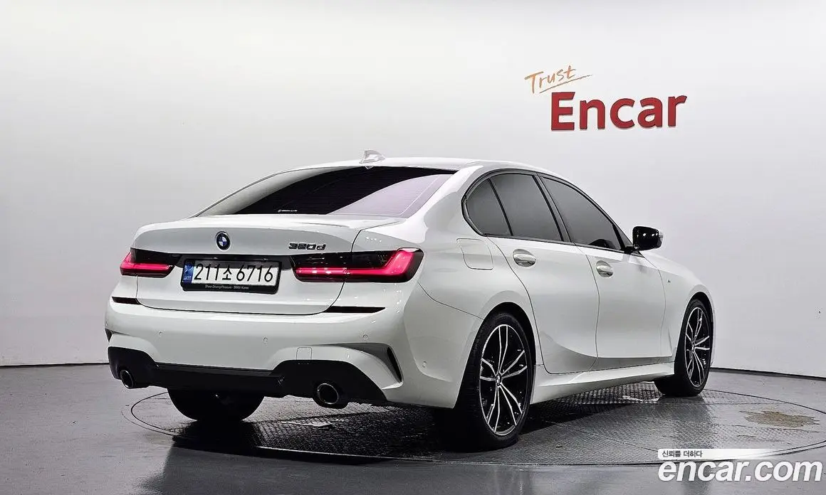 BMW 3 серия 2022 2.0 автомат (гидро), фото 2 BMW 3 серия 2022 2.0 автомат (гидро), фото 2