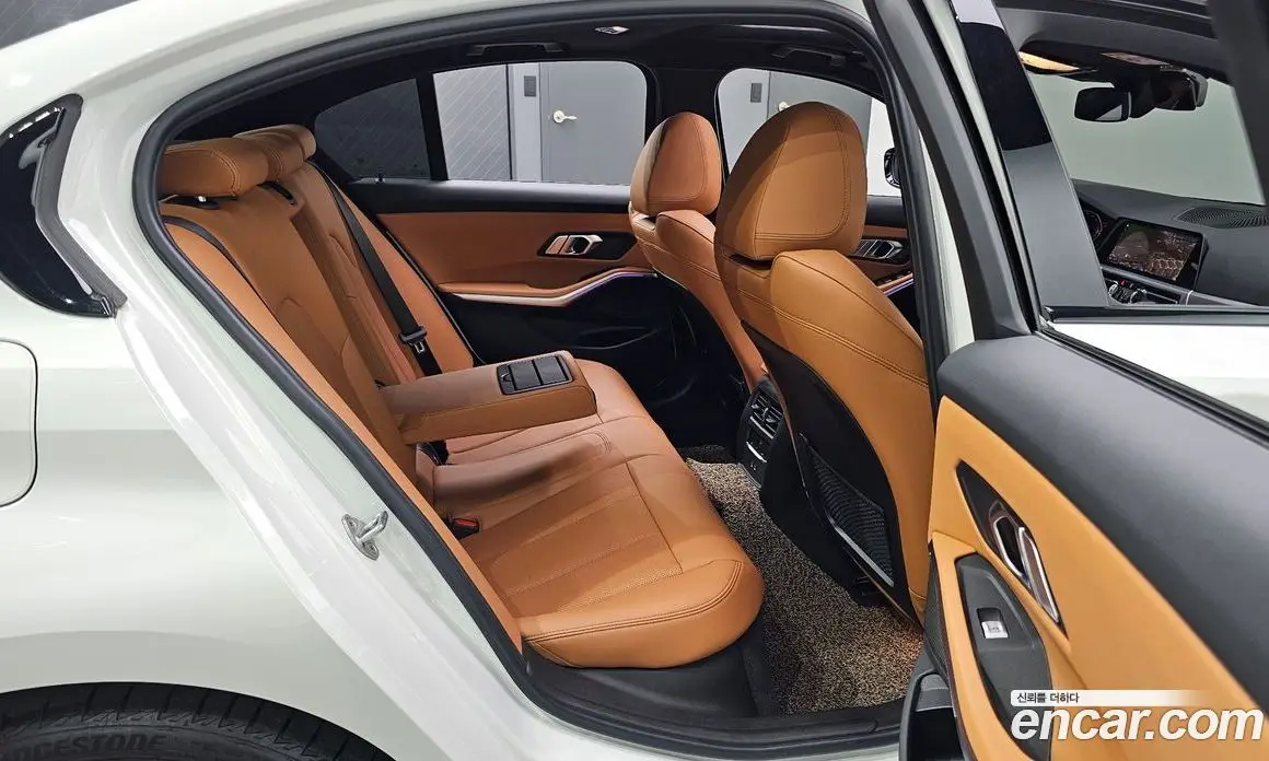 BMW 3 серия 2022 2.0 автомат (гидро), фото 17 BMW 3 серия 2022 2.0 автомат (гидро), фото 17
