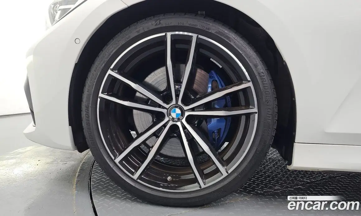 BMW 3 серия 2022 2.0 автомат (гидро), фото 5 BMW 3 серия 2022 2.0 автомат (гидро), фото 5