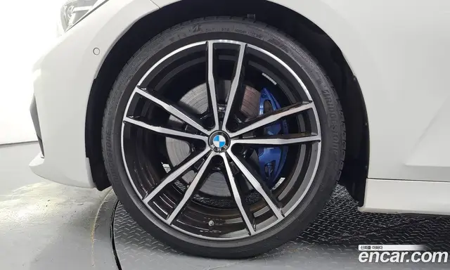 BMW 3 серия 2022 2.0 автомат (гидро), миниатюра 5 BMW 3 серия 2022 2.0 автомат (гидро), миниатюра 5