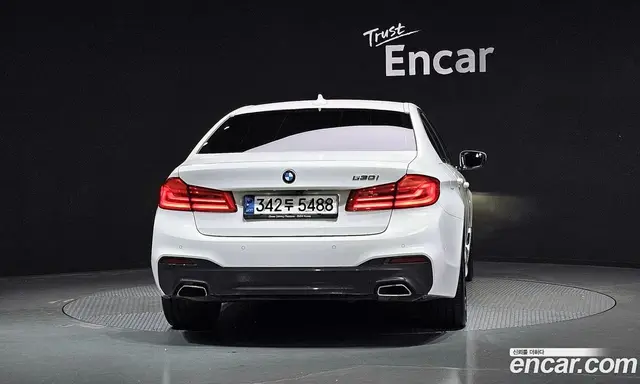BMW 5 серия 2020 2.0 автомат (гидро), миниатюра 4 BMW 5 серия 2020 2.0 автомат (гидро), миниатюра 4