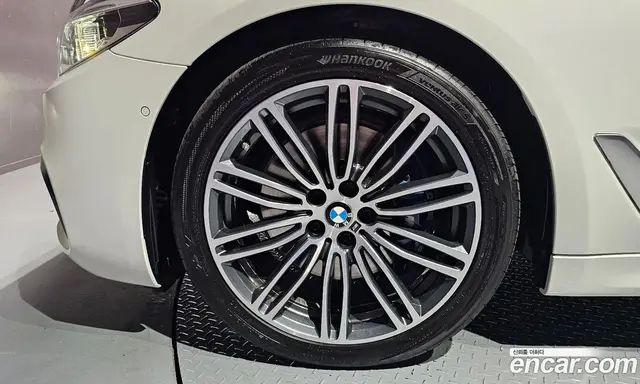 BMW 5 серия 2020 2.0 автомат (гидро), миниатюра 5 BMW 5 серия 2020 2.0 автомат (гидро), миниатюра 5