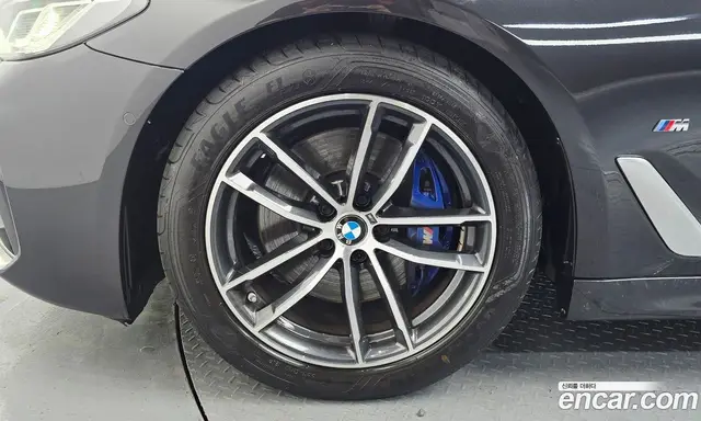 BMW 5 серия 2022 2.0 автомат (гидро), миниатюра 5 BMW 5 серия 2022 2.0 автомат (гидро), миниатюра 5