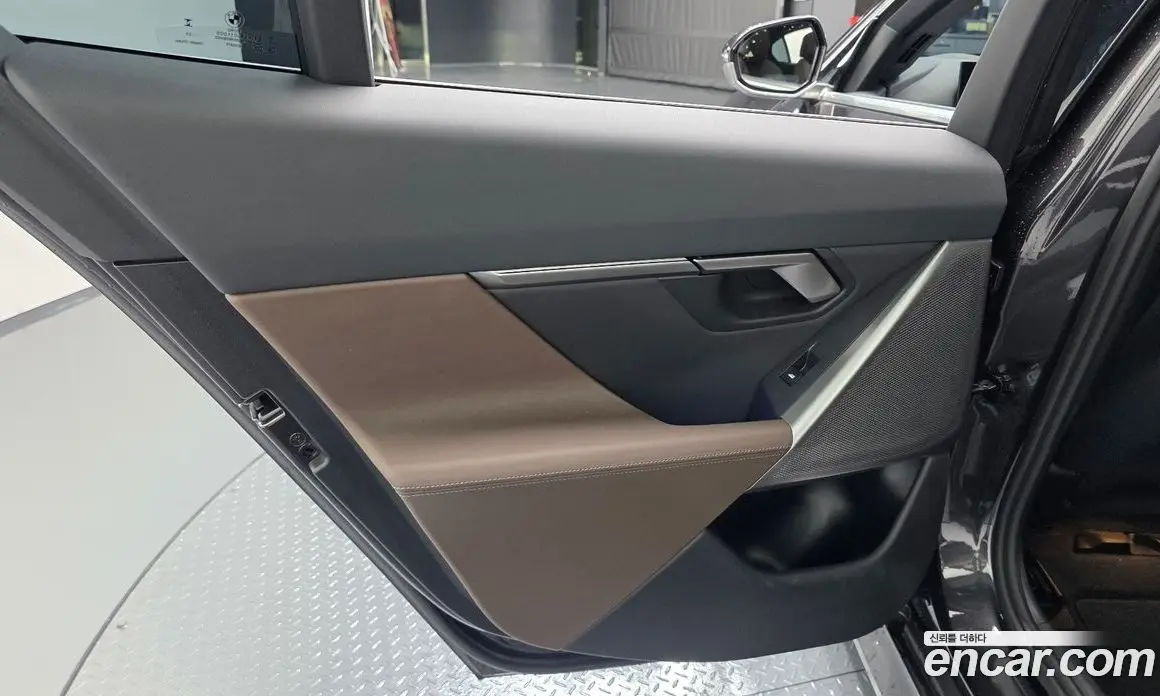 BMW 5 серия 2023 2.0 автомат (гидро), фото 14
