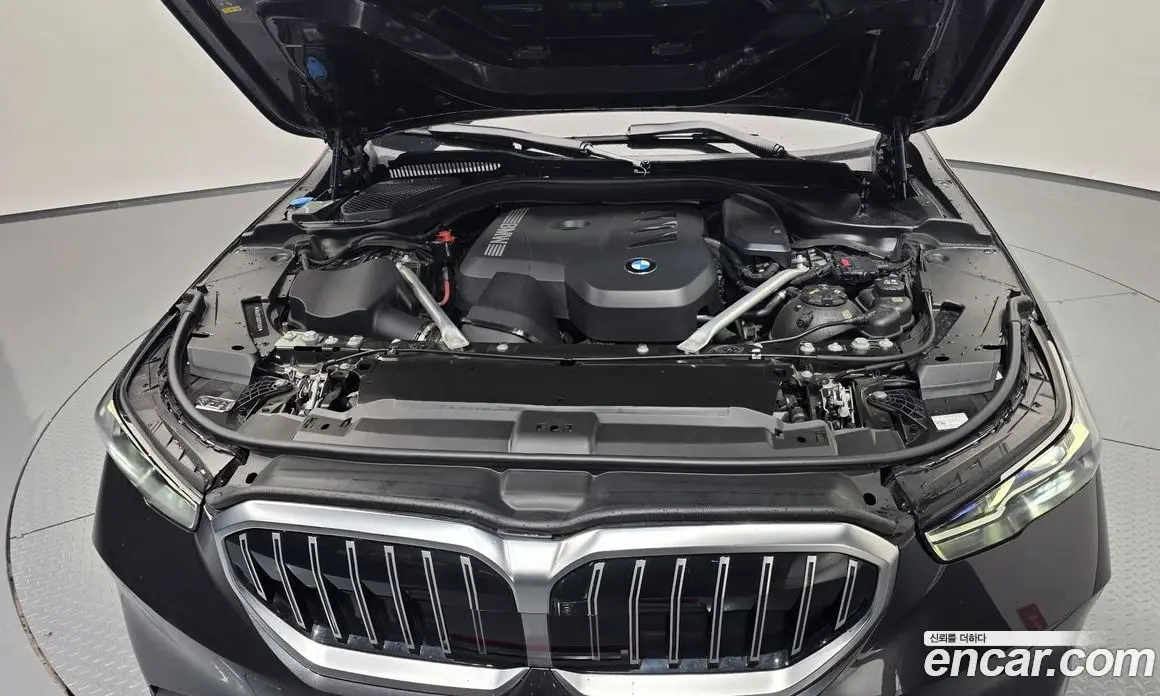 BMW 5 серия 2023 2.0 автомат (гидро), фото 5