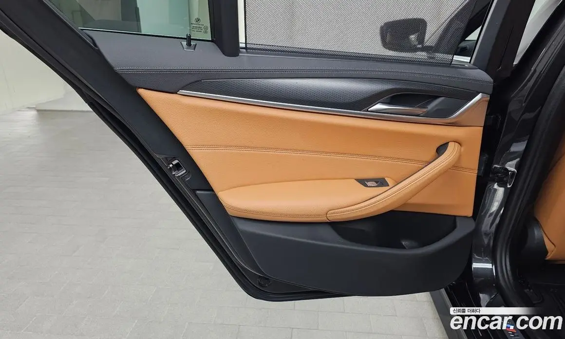 BMW 5 серия 2023 2.0 автомат (гидро), фото 14