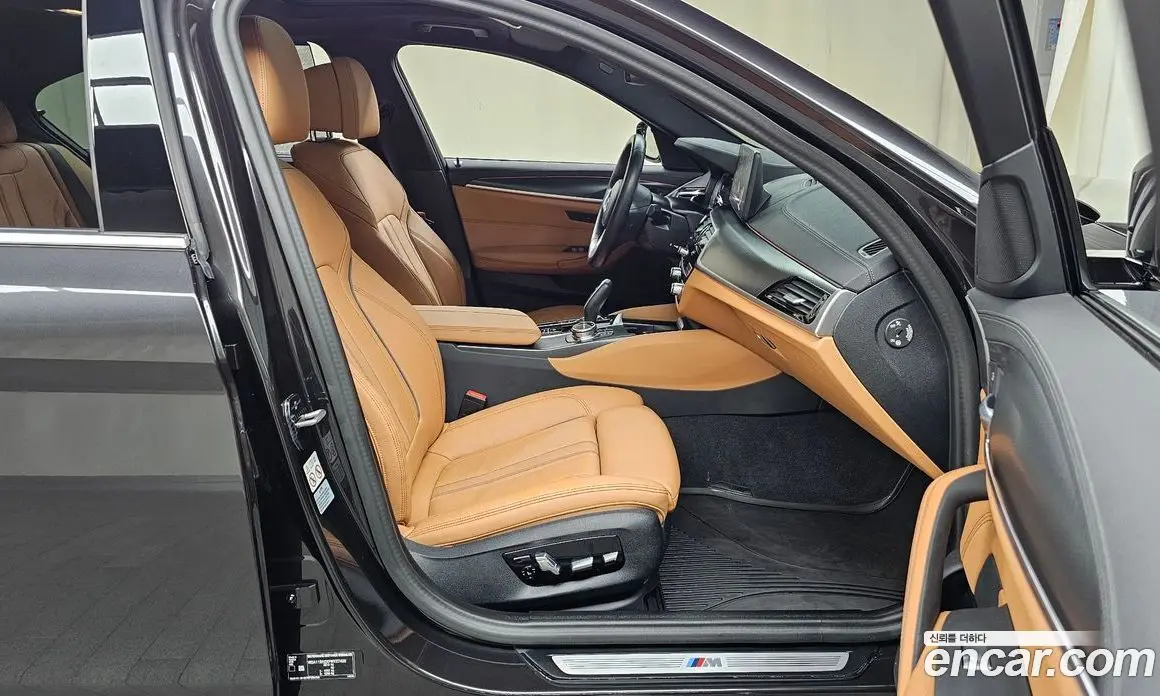 BMW 5 серия 2023 2.0 автомат (гидро), фото 15