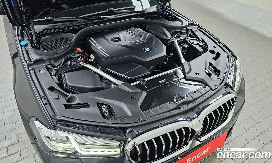 BMW 5 серия 2023 2.0 автомат (гидро), фото 5