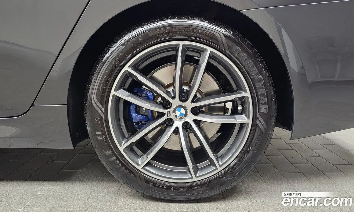 BMW 5 серия 2023 2.0 автомат (гидро), фото 6