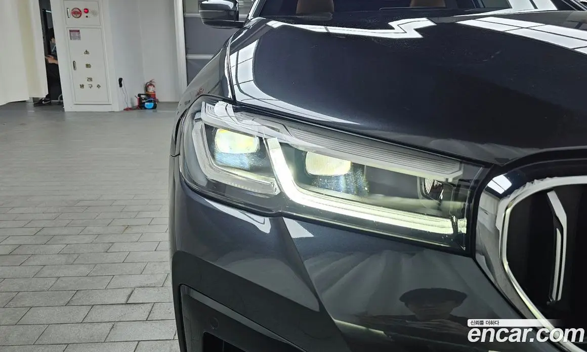 BMW 5 серия 2023 2.0 автомат (гидро), фото 7