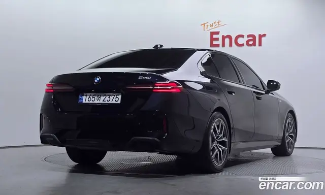 BMW 5 серия 2024 2.0 автомат (гидро), миниатюра 2