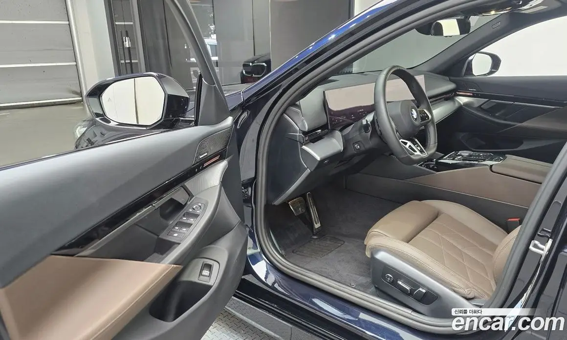 BMW 5 серия 2024 2.0 автомат (гидро), фото 13