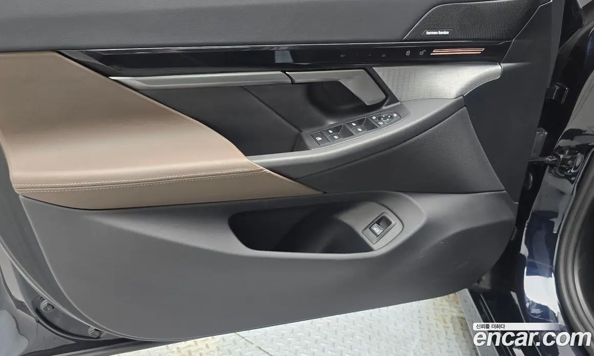 BMW 5 серия 2024 2.0 автомат (гидро), фото 14