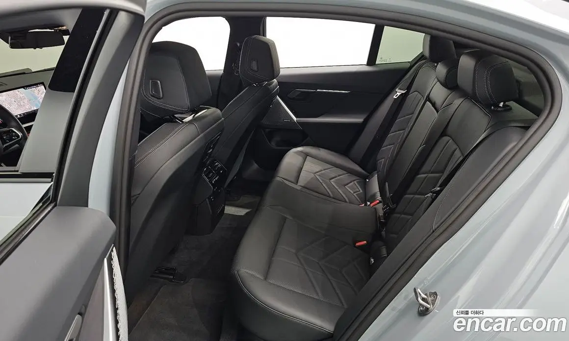 BMW 5 серия 2024 2.0 автомат (гидро), фото 17 BMW 5 серия 2024 2.0 автомат (гидро), фото 17