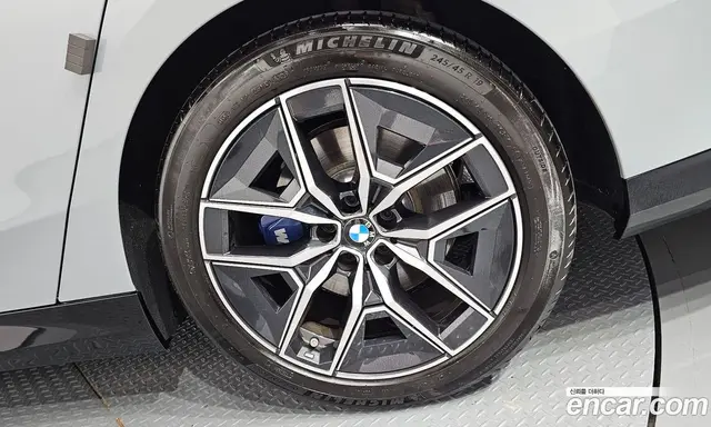 BMW 5 серия 2024 2.0 автомат (гидро), миниатюра 7 BMW 5 серия 2024 2.0 автомат (гидро), миниатюра 7