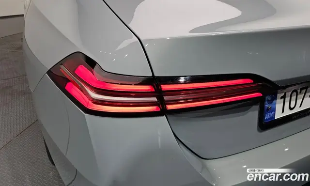 BMW 5 серия 2024 2.0 автомат (гидро), миниатюра 9 BMW 5 серия 2024 2.0 автомат (гидро), миниатюра 9