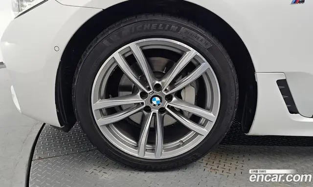 BMW 6 серия 2019 2.0 автомат (гидро), миниатюра 4 BMW 6 серия 2019 2.0 автомат (гидро), миниатюра 4