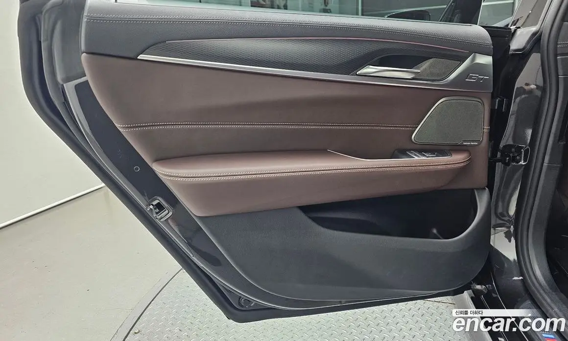 BMW 6 серия 2024 2.0 автомат (гидро), фото 15